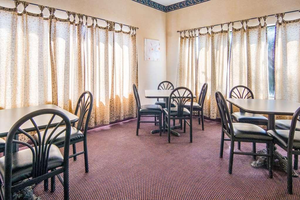 Econo Lodge Inn & Suites Sweetwater I-20 Dış mekan fotoğraf