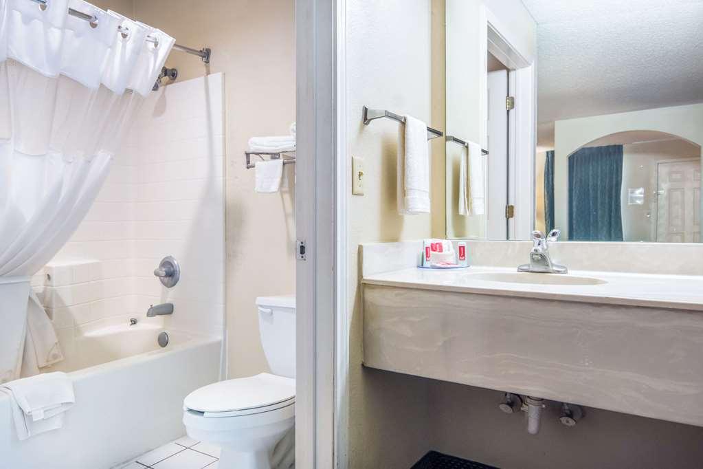 Econo Lodge Inn & Suites Sweetwater I-20 Dış mekan fotoğraf