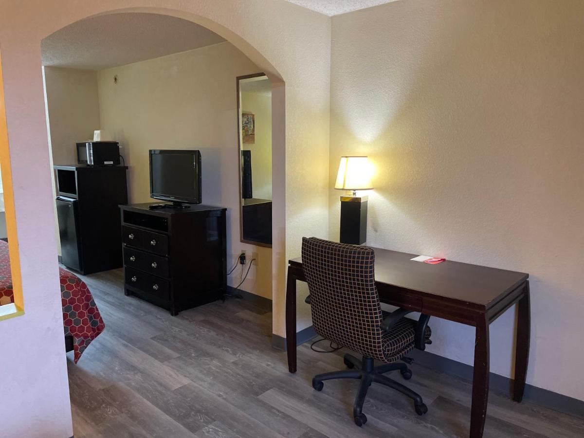 Econo Lodge Inn & Suites Sweetwater I-20 Dış mekan fotoğraf