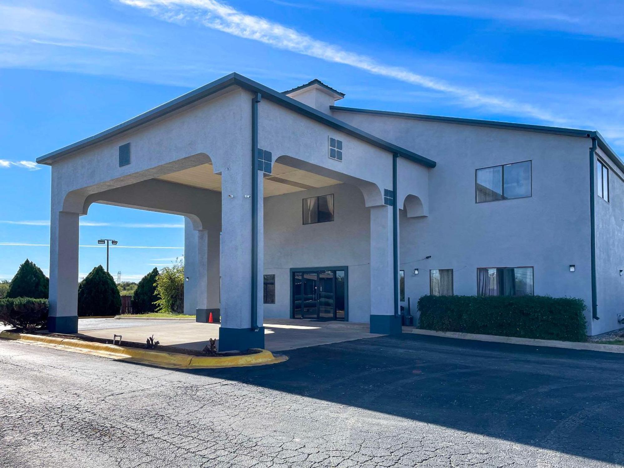 Econo Lodge Inn & Suites Sweetwater I-20 Dış mekan fotoğraf
