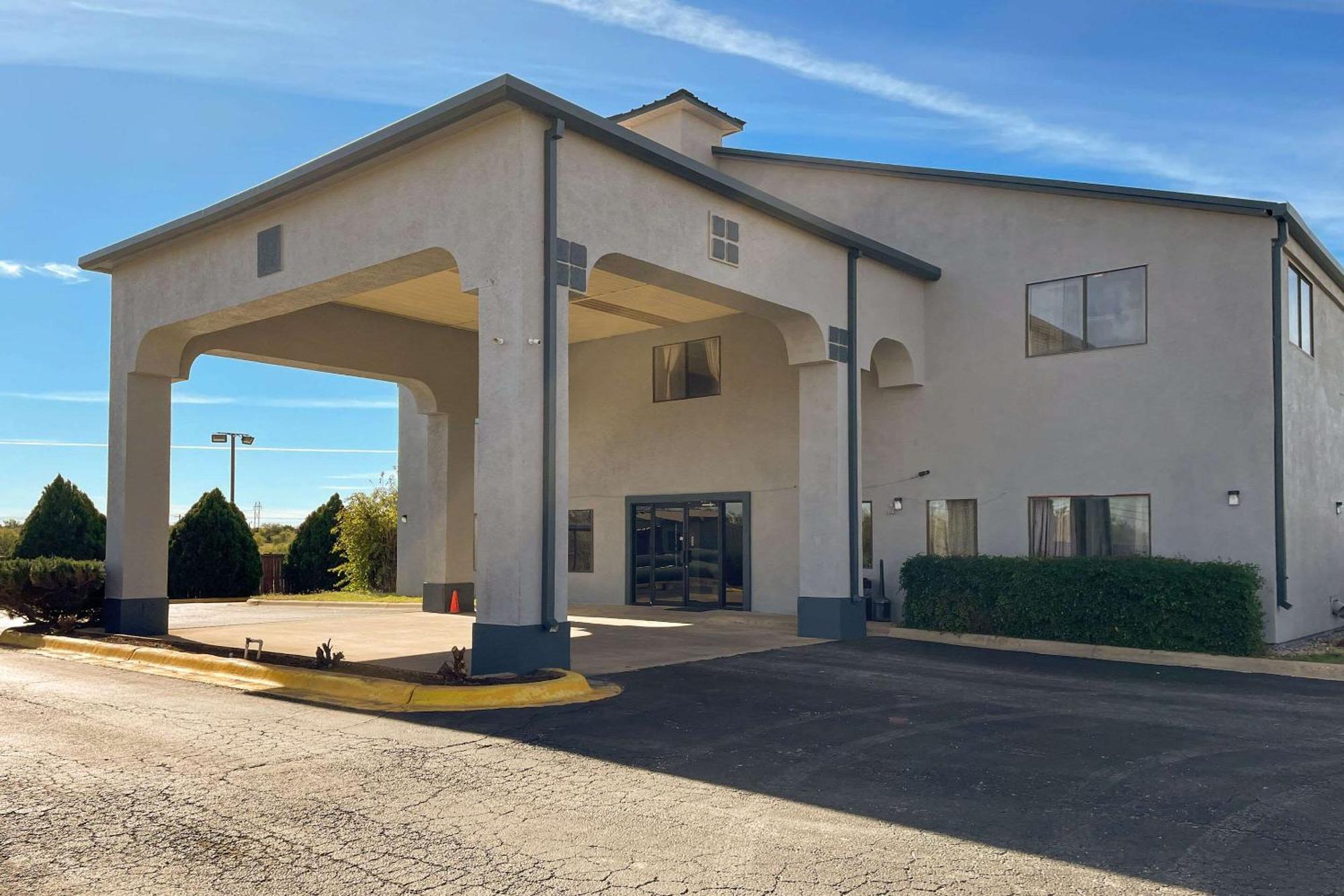 Econo Lodge Inn & Suites Sweetwater I-20 Dış mekan fotoğraf